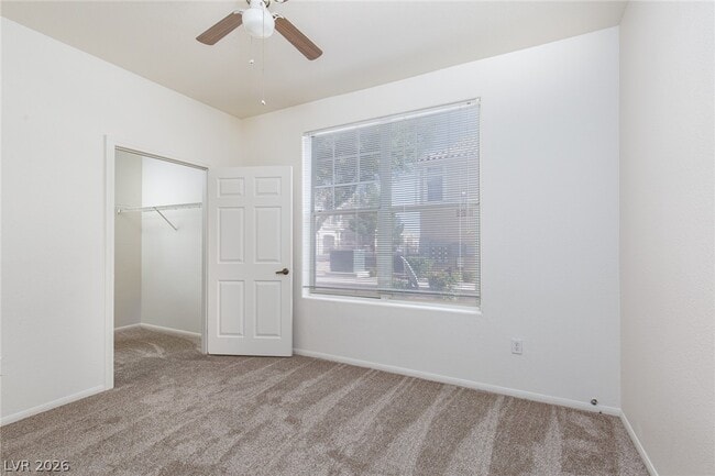 Building Photo - 5855 Valley Dr