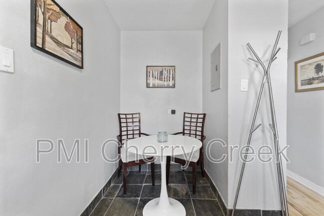 Building Photo - 2250 Quitman St