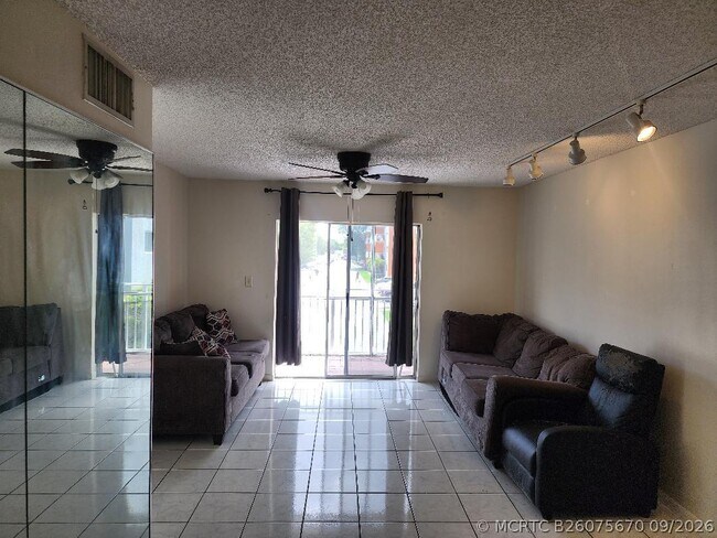 Building Photo - 11311 SW 200th St