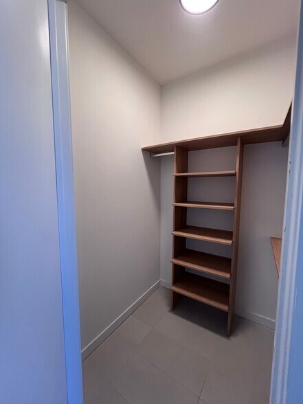 Building Photo - 145 NW 31st St