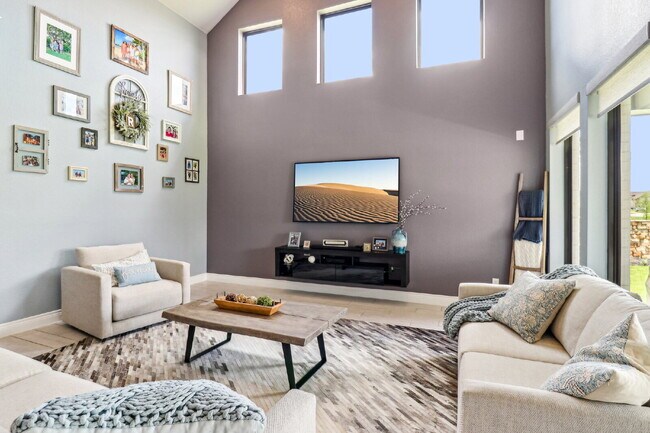 Building Photo - "Spacious 5-Bed Oasis with 4.5 Baths – You...
