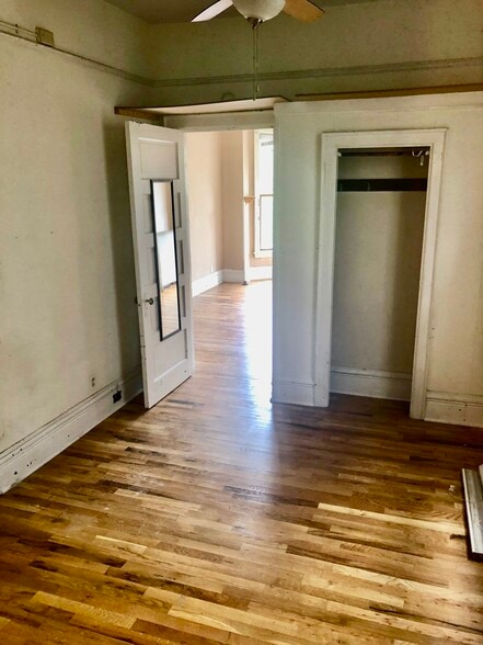 Building Photo - 419 State St