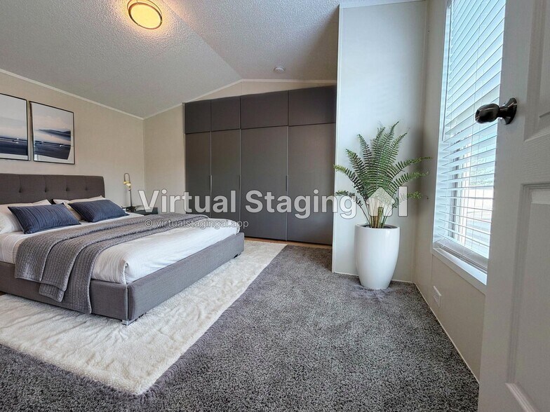 Building Photo - 709 N Collins Fwy