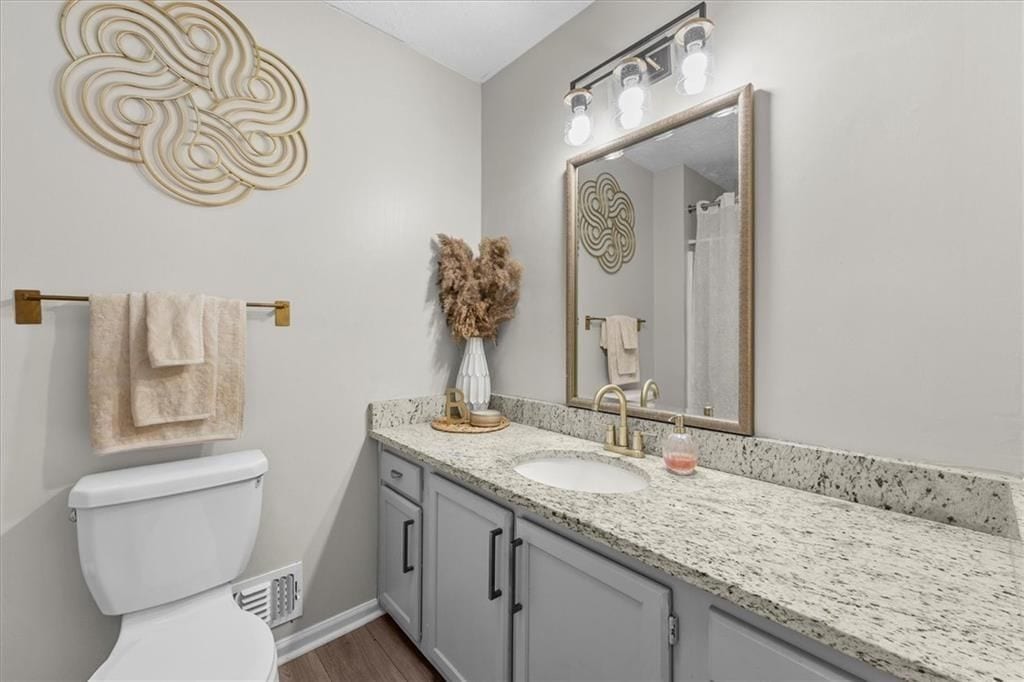 Building Photo - 4041 Woodbridge Ct