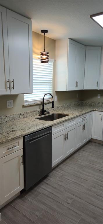 Building Photo - 755 Bloxam Ave