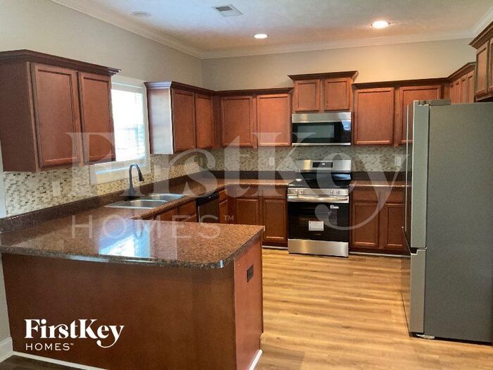 Building Photo - 1133 Meachem Dr