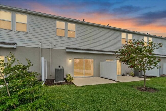 Building Photo - 8792 Winter Breeze Wy