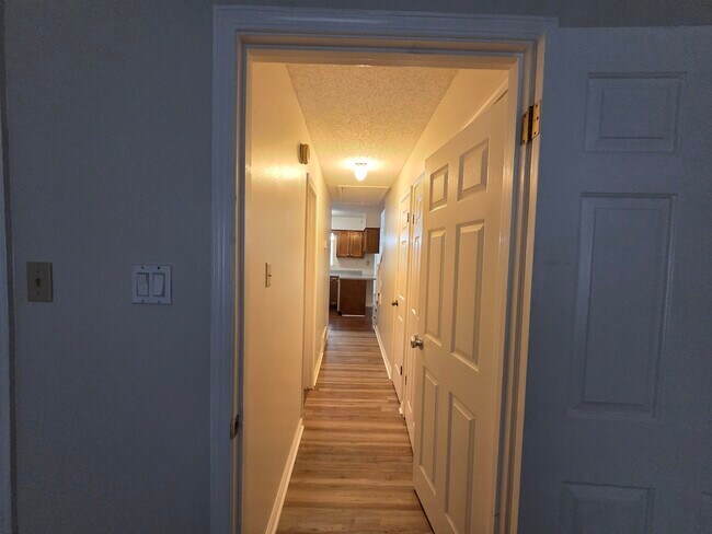 Building Photo - 3945 Oak Branch Cir E