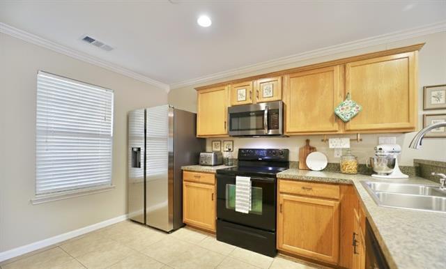 Building Photo - 2305 Arrowhead Pass