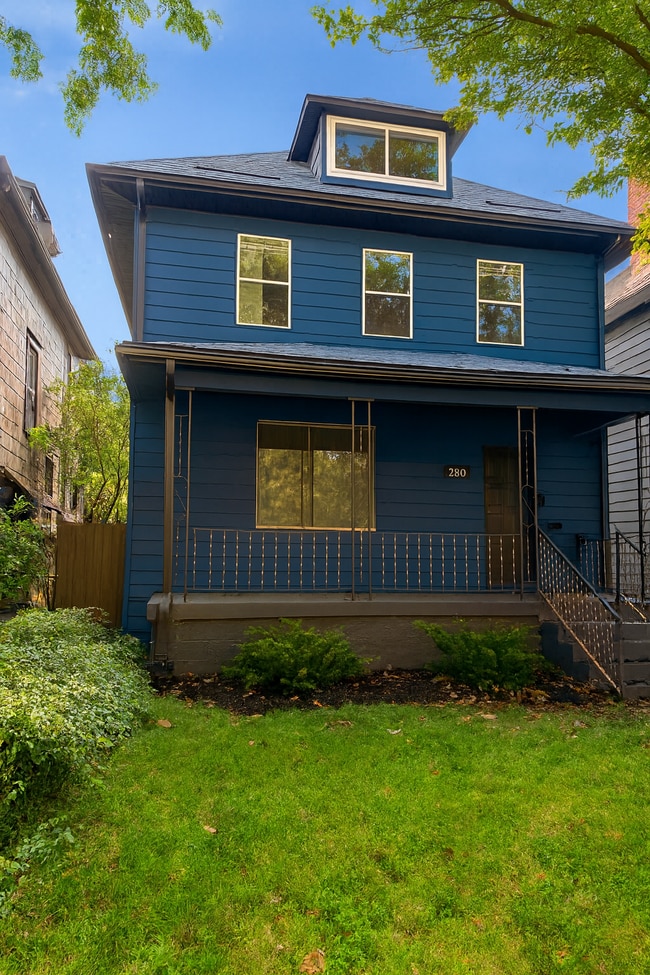 Building Photo - 239 E Mithoff St