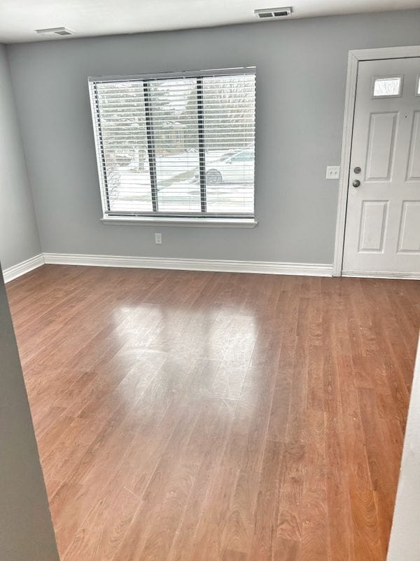 Building Photo - 20137 Cumberland Ct