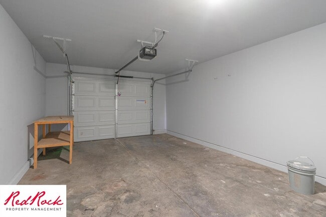 Building Photo - Charming 3 Bed, 2 Bath Home in the Heart of St. George!