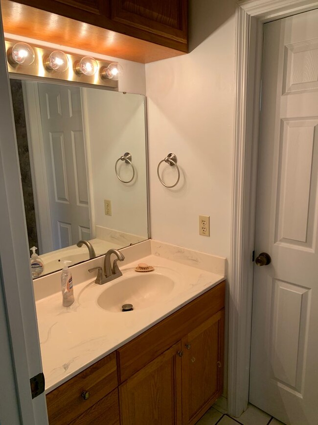 Building Photo - Unique Home and Land in Camp Hill