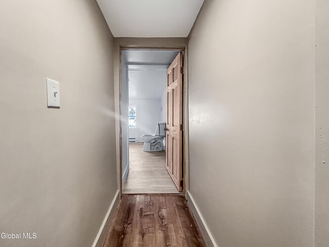 Building Photo - 196 Luzerne Rd