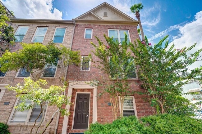 Primary Photo - 1511 Drew St