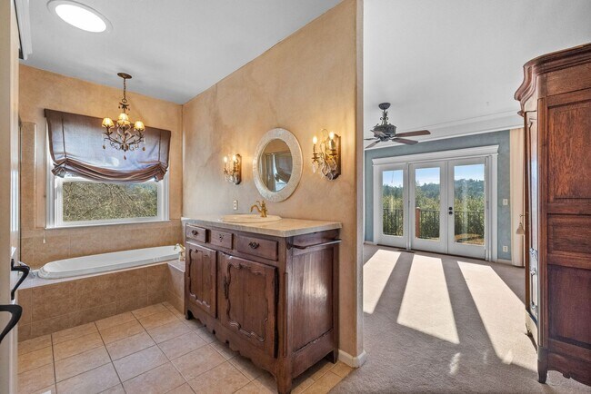 Building Photo - Amazing Apple Valley Home