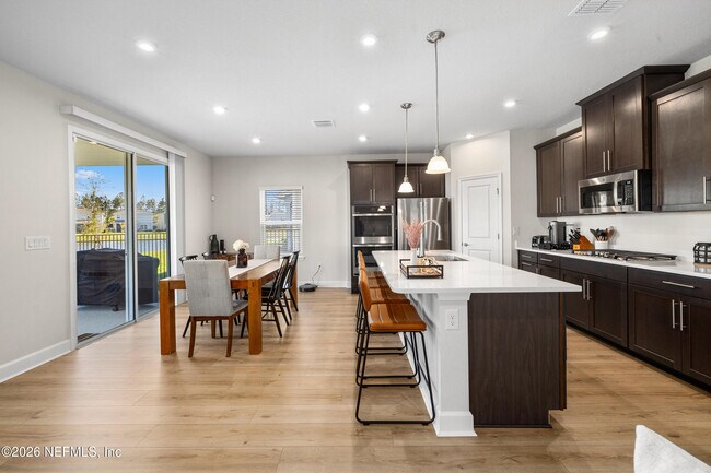 Building Photo - 181 Buffalo Ct