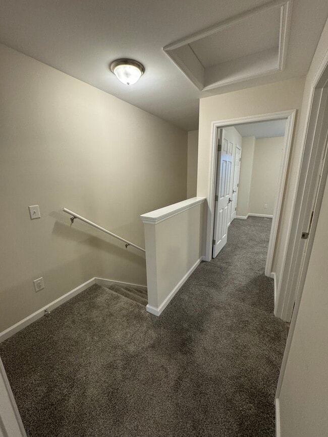 Building Photo - 907 Freeman St