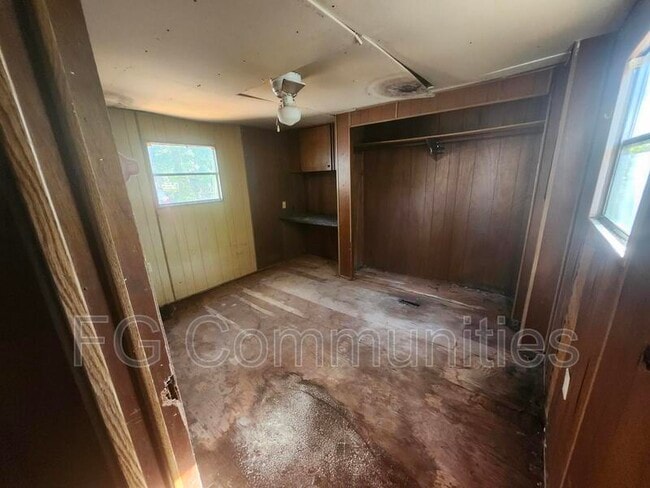 Building Photo - 500 11th St