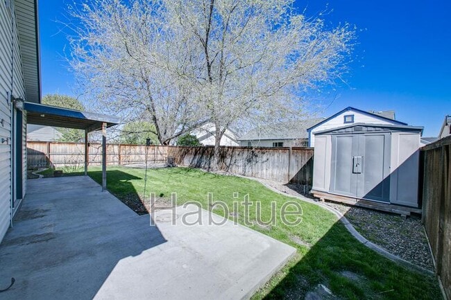 Building Photo - 13350 W Fringetree St