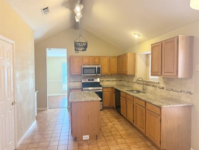 Building Photo - 3701 Dutton Dr