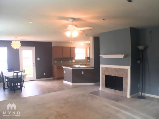 Building Photo - 2703 Skyview Glen Ct