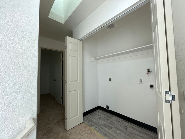 Building Photo - San Jose - Newly Updated Home