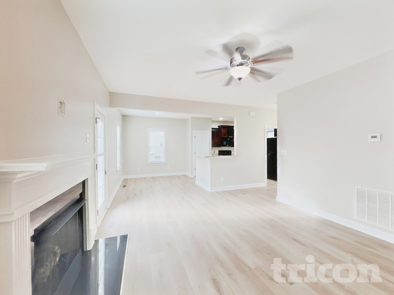 Building Photo - 69 Diamond Creek Dr