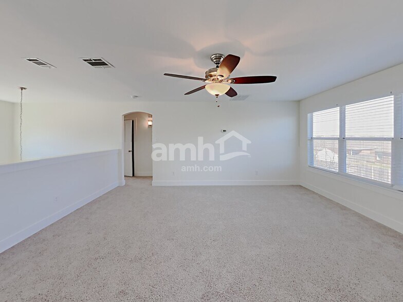 Building Photo - 1421 Teal Way