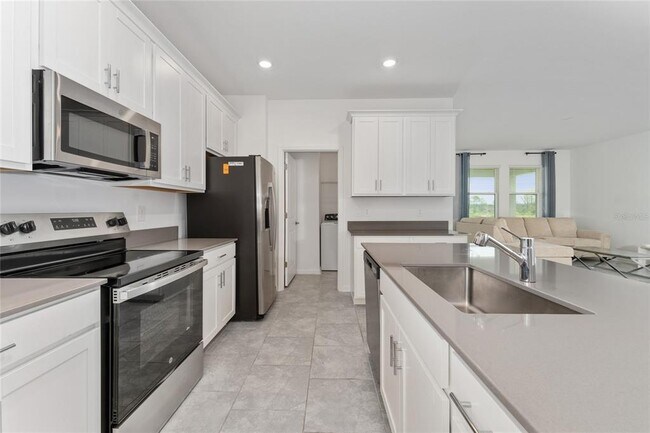 Building Photo - 8967 Chipping Sq Ln