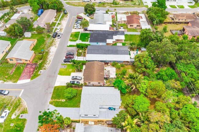 Building Photo - 2600 NW 108th St