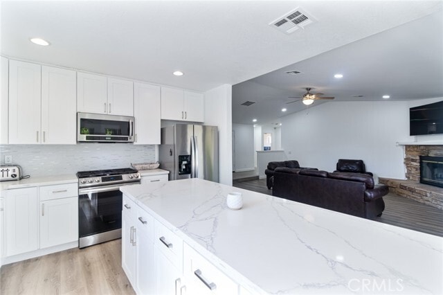 Building Photo - 64109 Doral Dr