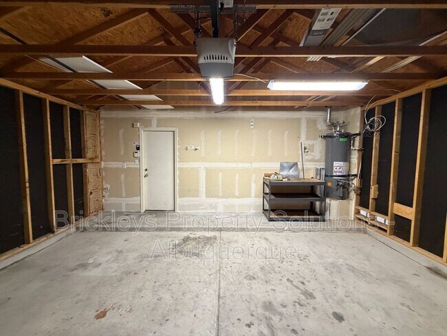 Building Photo - 7704 Woodstar Ave NW