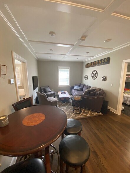 Building Photo - 28 Brookside Ave