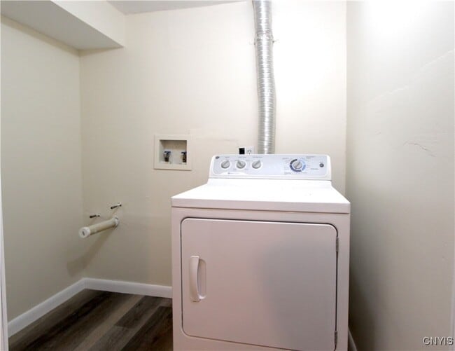 Building Photo - 8394A Shallowcreek Rd