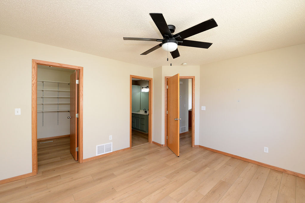 Building Photo - 5124 48th Ave S