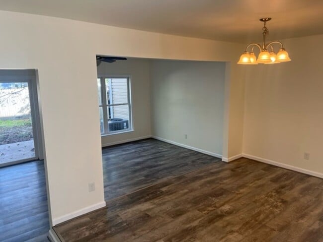 Building Photo - FOR RENT VIRGINIA BEACH!