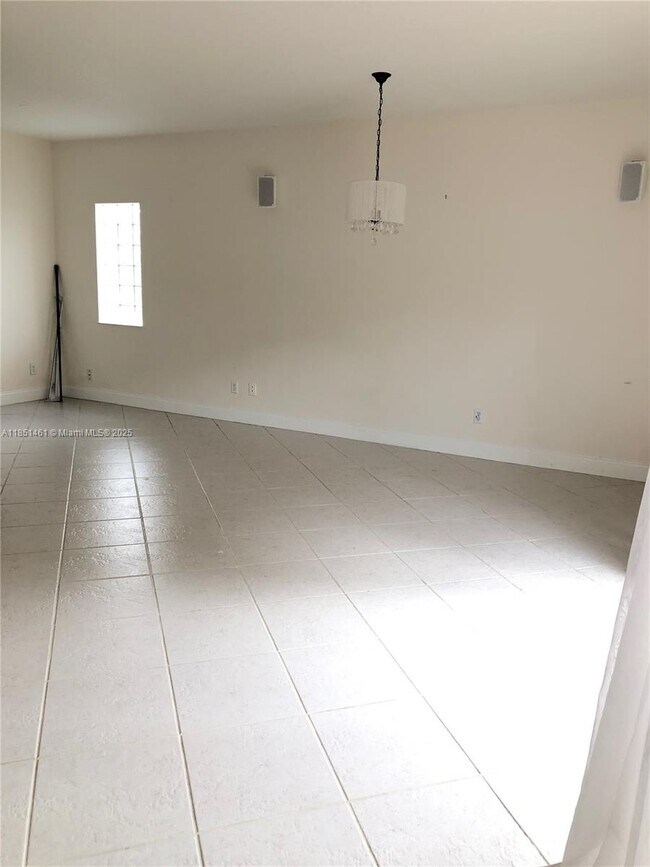 Building Photo - 16145 Emerald Cove Rd