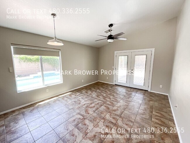 Building Photo - 22264 W Antelope Trail