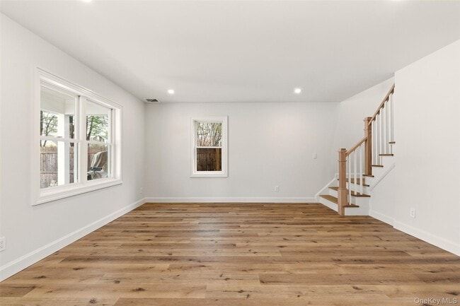 Building Photo - 98 Burt Ave