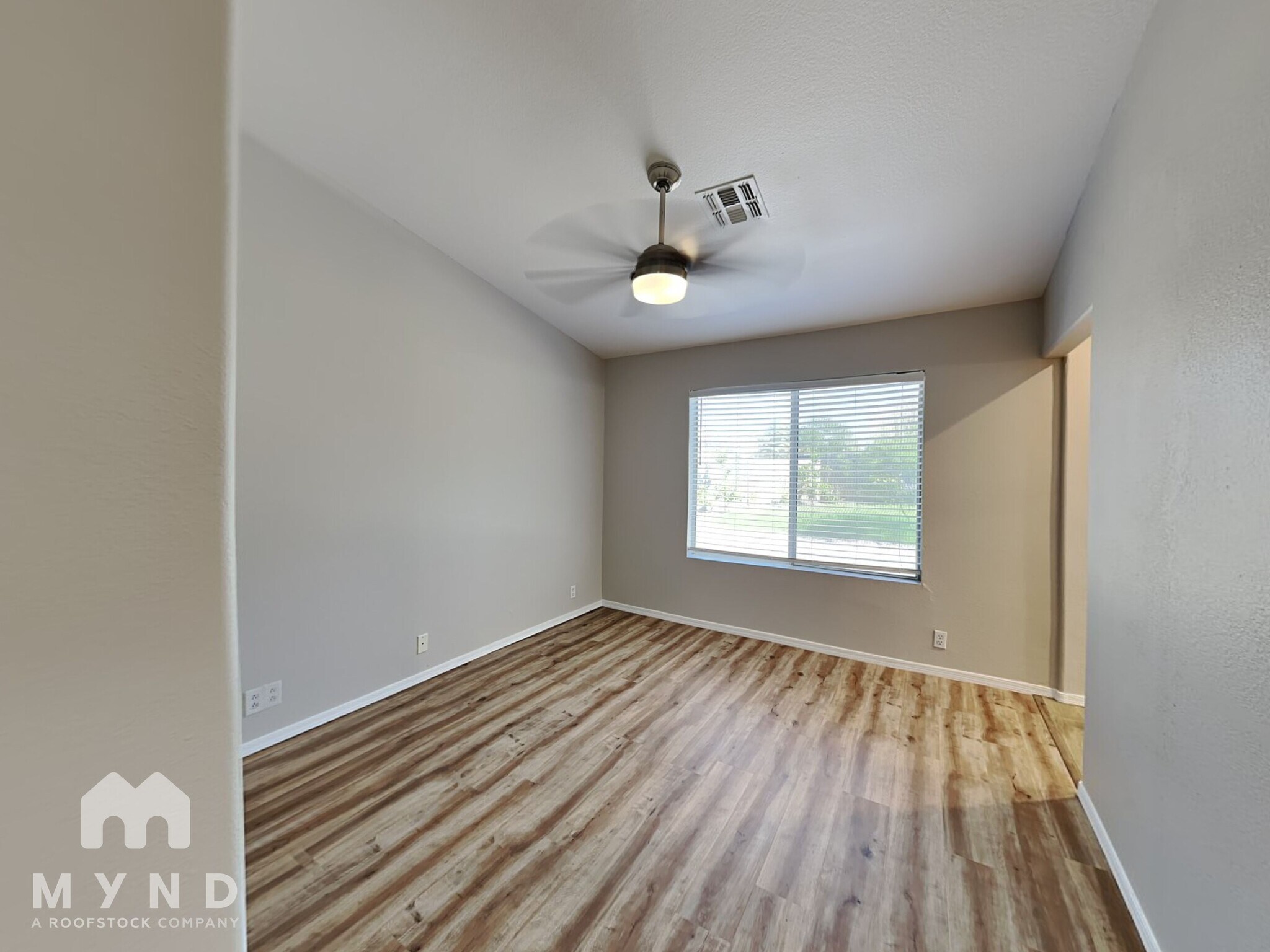 Building Photo - 2217 N 87th Dr