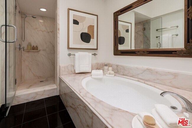 Building Photo - 10100 Empyrean Way