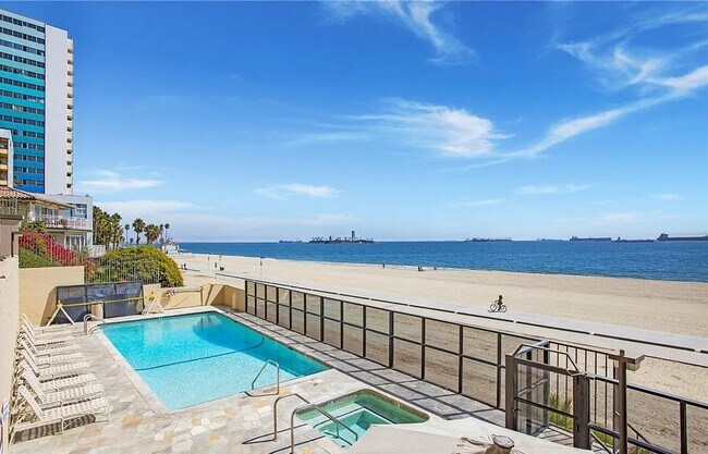 Building Photo - Condo for Rent with View