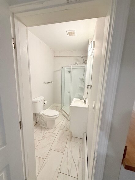 Building Photo - 116-118 Lawrence Street Unit 2