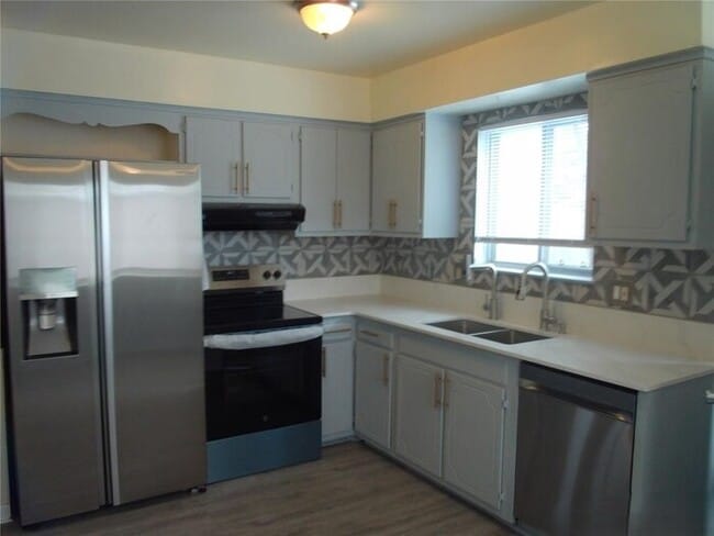 Building Photo - 33828 Stonewood Dr