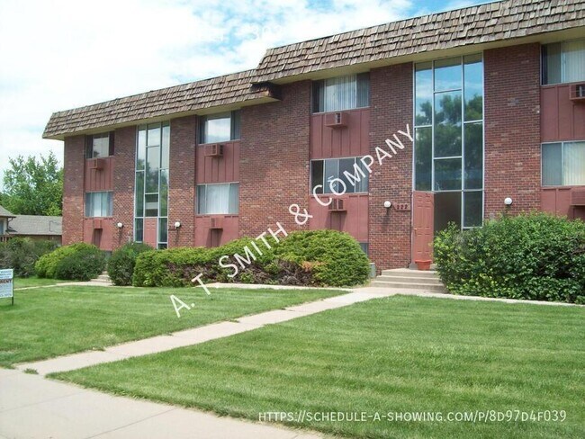 Primary Photo - 222 S Balsam St