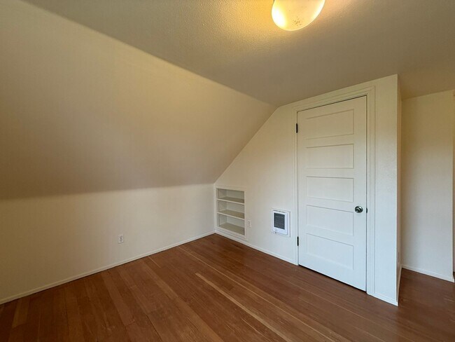 Building Photo - Updated Farm House