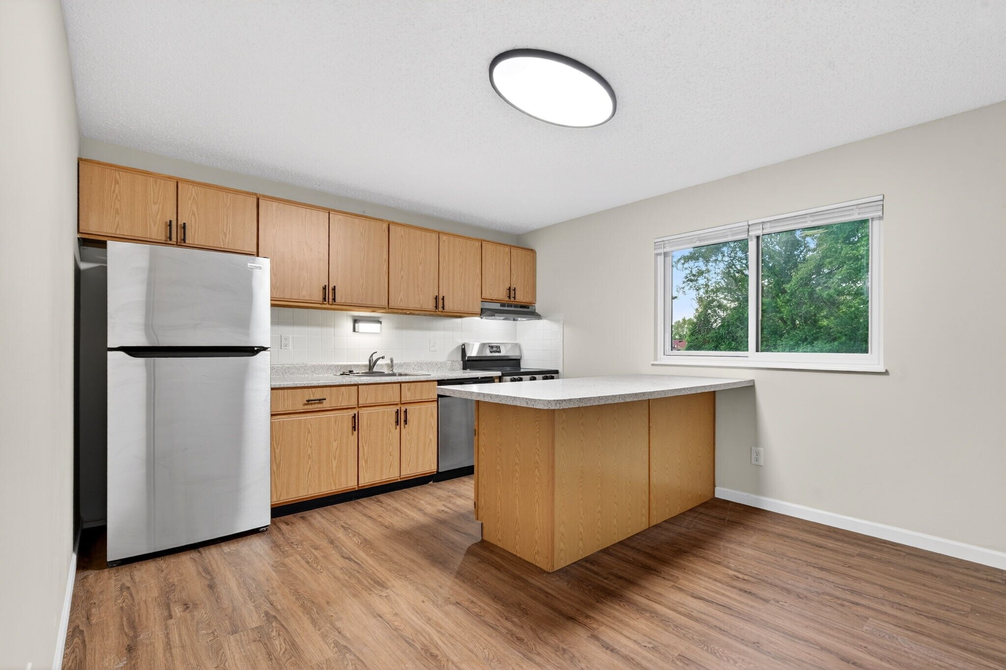 Kitchen - 2246 Bensonhurst Dr