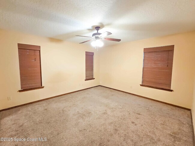 Building Photo - 410 Albenga Rd NW