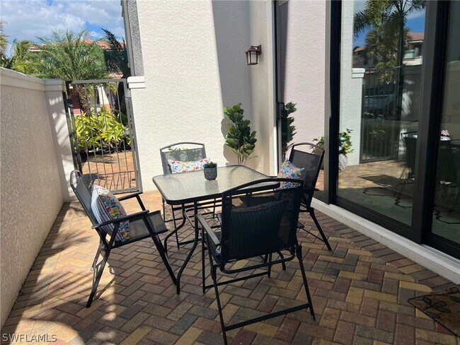 Building Photo - 1326 Kendari Terrace